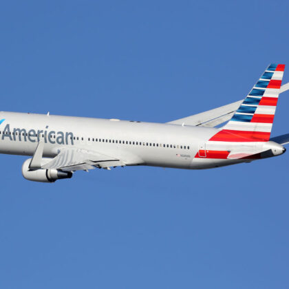 US Airlines at Risk as Global Carriers Bypass Middle East Airspace