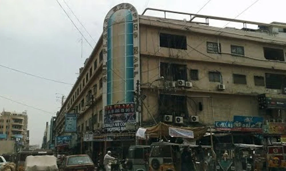 Business Community Rallies for Traders